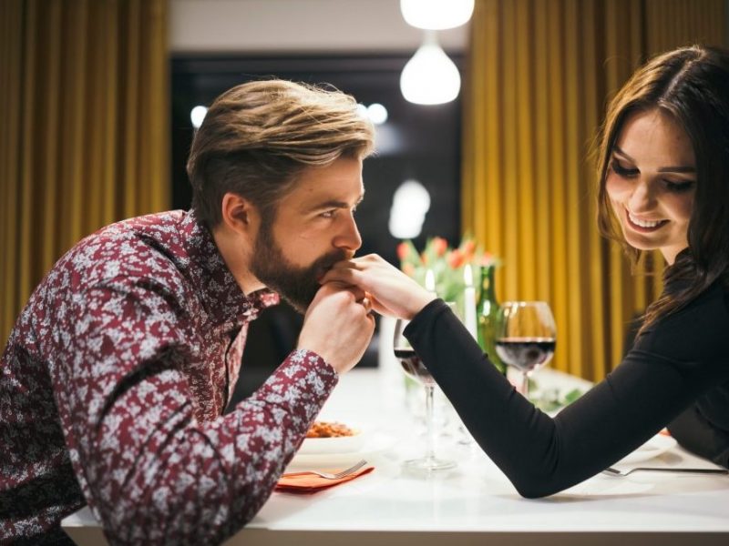 7 Reasons Not to Date During Your Divorce